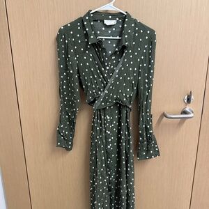 Seraphine Maternity / Nursing Dress - Petite 12